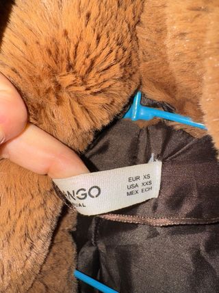 Abrigo pelo Mango marrón