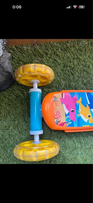 Patinete 3 Ruedas Baby Shark