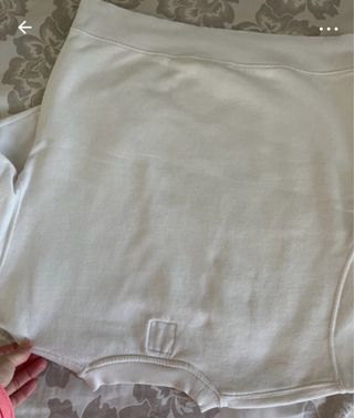 Sudadera Stitch Blanca y Amarilla