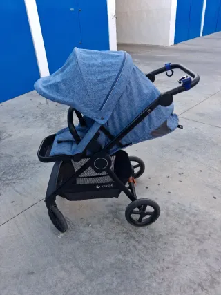 Silla de paseo azul
