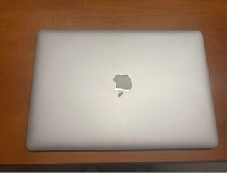 MacBook Pro Retina 15,4 2015
