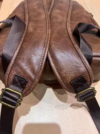 Mochila El Potro Marrón Nueva compacta pequeña