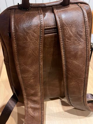 Mochila El Potro Marrón Nueva compacta pequeña