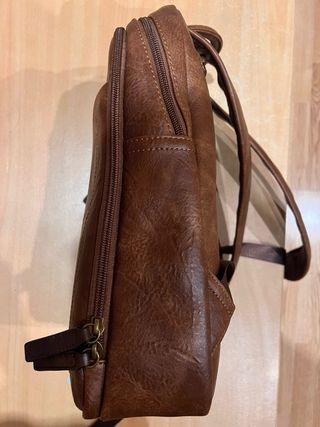 Mochila El Potro Marrón Nueva compacta pequeña