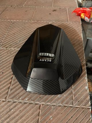 Monoposto Duke Carbon-Look