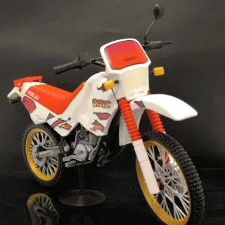 Maqueta Rieju Drac 50 AM5 1/10 Blanca