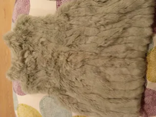 Chaleco pelo Zara niña 6/7 años