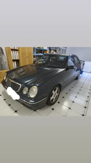 Mercedes-Benz Clase E320 CDI
