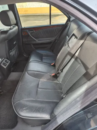 Mercedes-Benz Clase E320 CDI