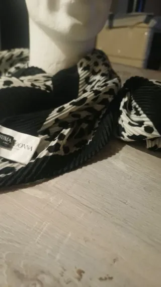 Foulard Prima Donna Bianco/Nero Maculato