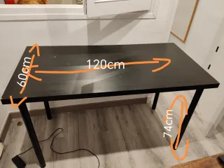 Escritorio negro madera y metal