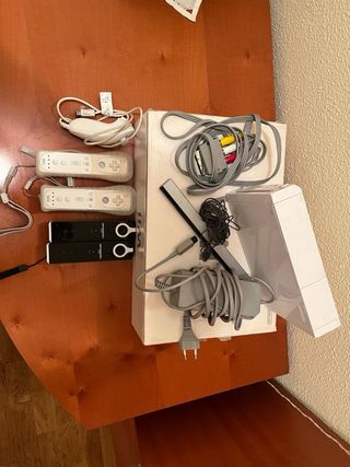 Nintendo Wii Sports + Mandos