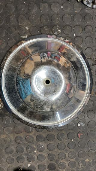 Tapacubos Vespa Cromado