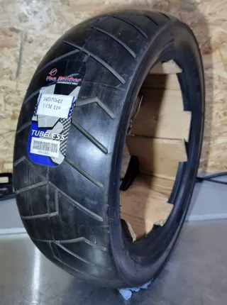 Neumático Vee Rubber