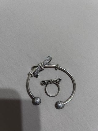 Pulsera y Anillo Pandora Original muy nuevo