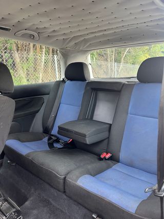 Volkswagen Golf 2000