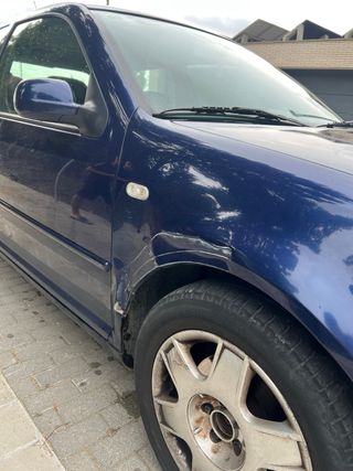 Volkswagen Golf 2000