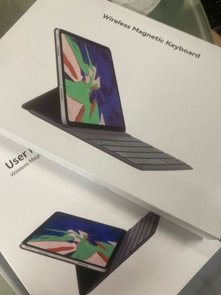 Funda Teclado Magnética Trackpad Multitáctil.