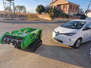 Desbrozadora hibrida a control remoto FGGC85