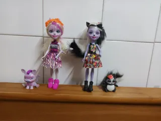 Muñecas Enchantimals con mascotas