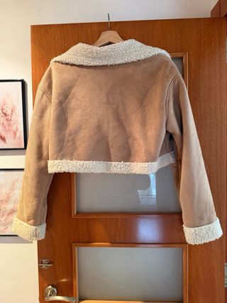 Abrigo corto borreguito tendencia