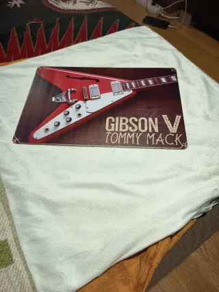 Placa Metálica Gibson V Guitarra