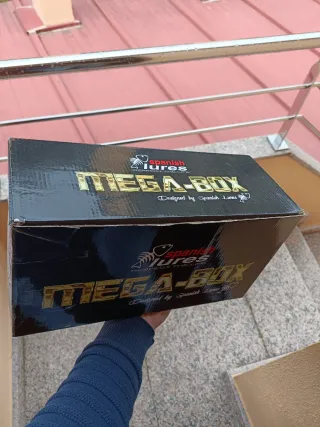 Riñonera señuelos pesca