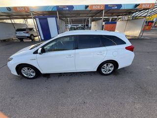 Toyota Auris 2014