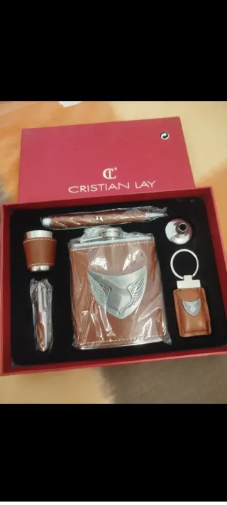 Estuche Petaca Cristian Lay