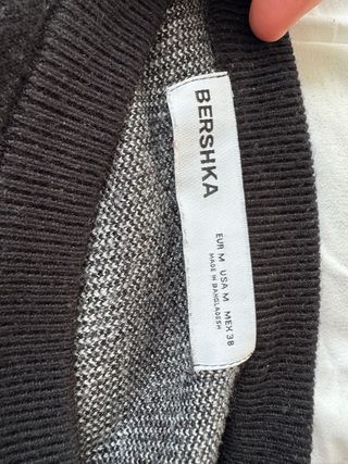 Sudadera Bershka Negra con Logo