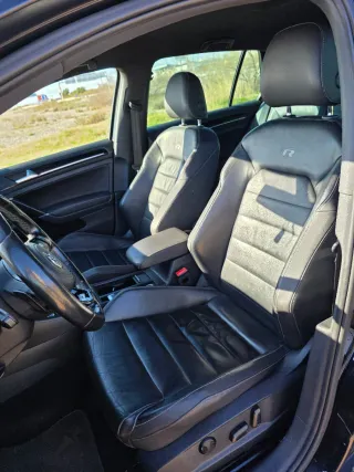 Volkswagen Golf R300