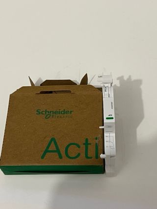 Contacto auxiliar Schneider IEC/EN 60947-5-1