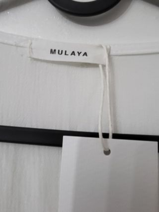 Blusa blanca . Mulaya . T/U.