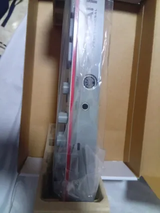 Akai MPK mini IV Controlador Teclado