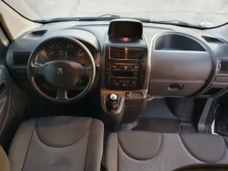 Peugeot Expert 2016