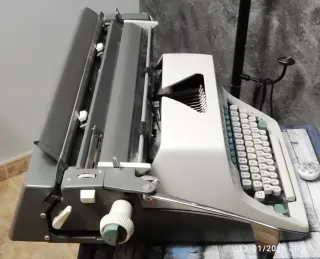 Máquina de escribir Olympia Werke AG Wilhelmshaven