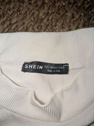 Top blanco manga larga con cut-out