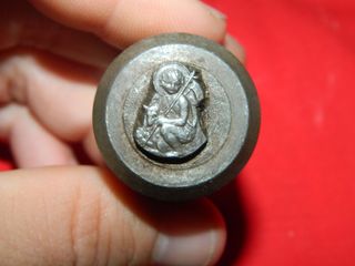 Cuño de acero Niño Jesus Cordero de Dios medallas