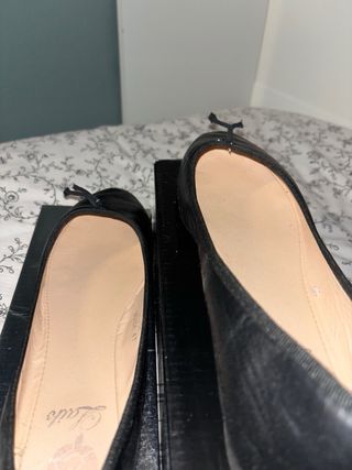 Manoletinas negras talla 41