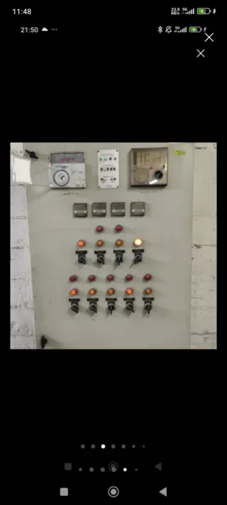 Electricidad, electricista, enchufe , chispa.