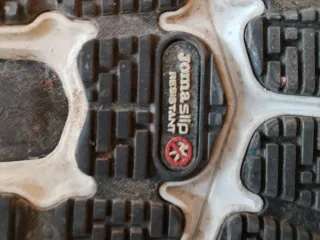 Zapatillas deportivas gym rojas y negras