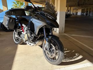 Ducati Multistrada V4S con extras