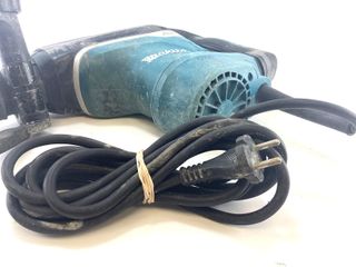 martillo electrico makita hr4013c