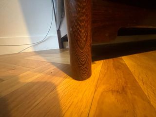 Aparador de madera maciza muy exclusiva