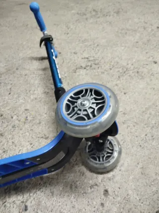 Patineta infantil 3 ruedas azul