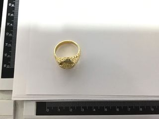 sello oro 18k con piedra con circonita