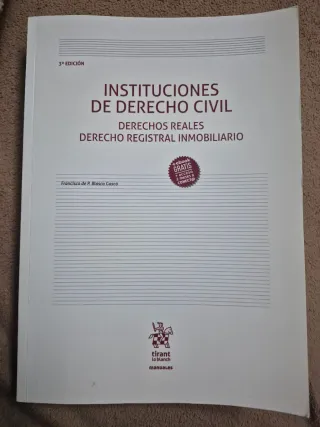 Instituciones de derecho civil derechos reales,...