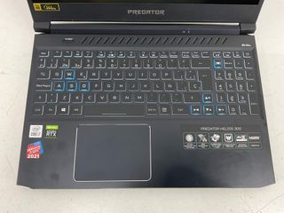 pc portatil acer predator helios 300