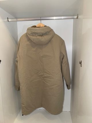 Parka Zara Beige con Forro Interior