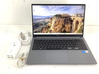 pc portatil samsung 750xgk